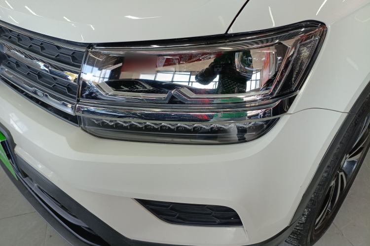 Used Volkswagen Tharu 2022 280TSI Two-Wheel-Drive Luxury Edition
