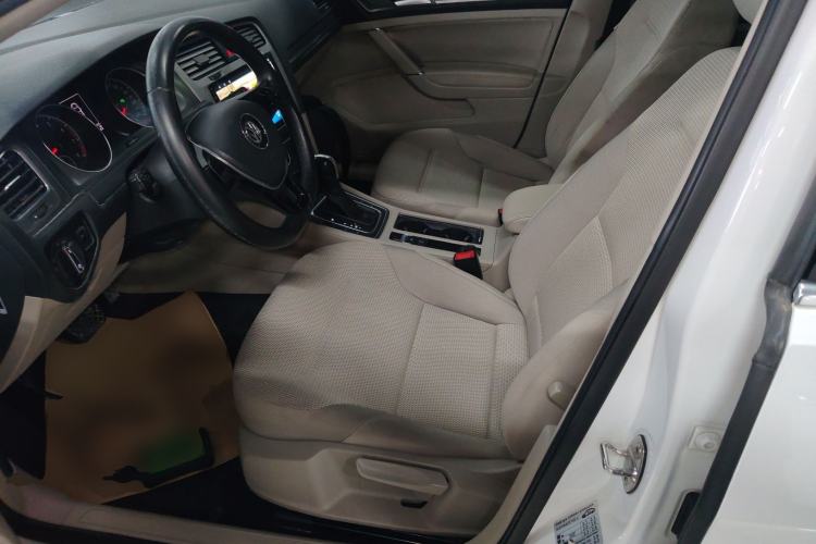 Used Volkswagen Golf 2016 1.6L Automatic Comfort Model