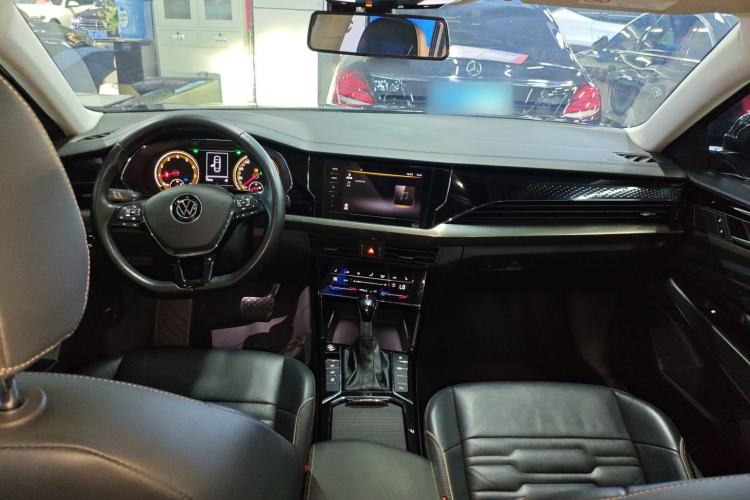 Used Volkswagen Passat 2020 330TSI Elite Edition China VI
