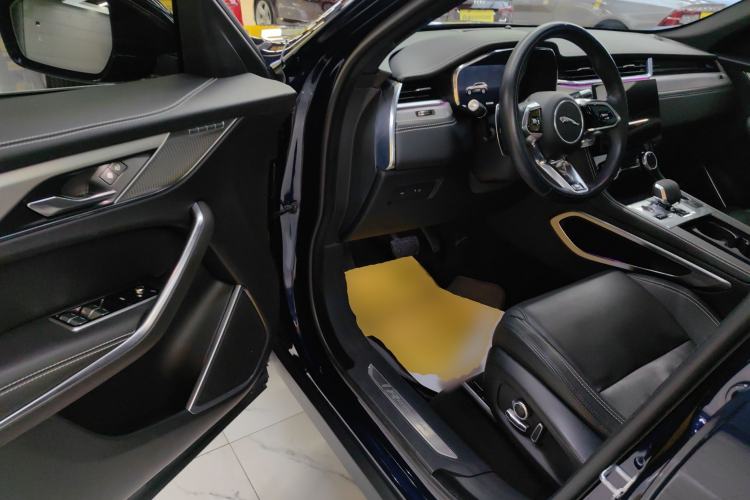 Used Jaguar F-PACE 2021 250 PS R-Dynamic S