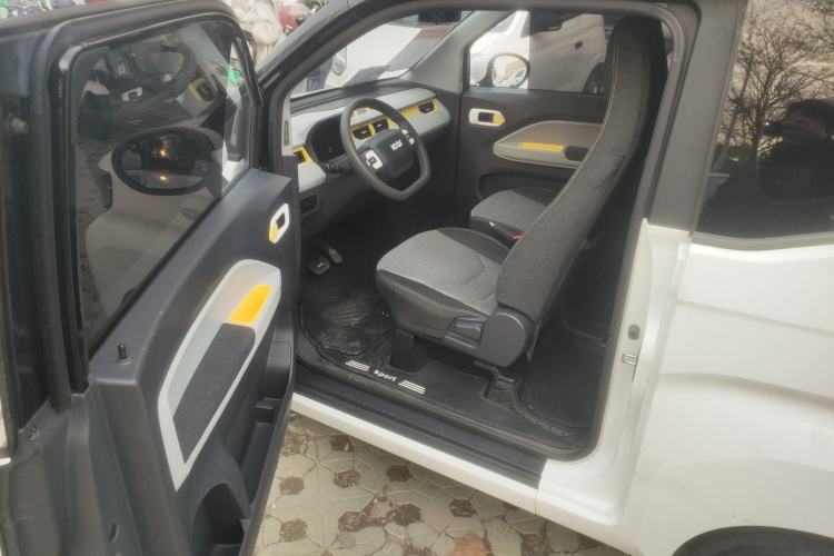 Used Chery QQ Ice Cream 2022 120km Conical Shape Lithium Iron Phosphate