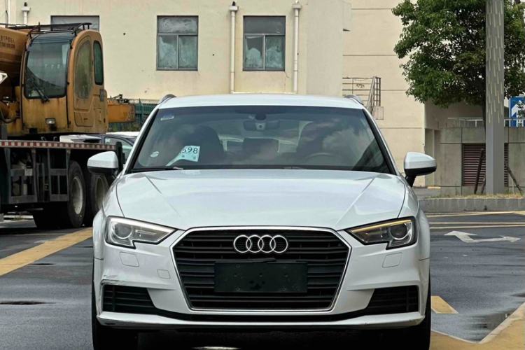 Used Audi A3 2018 30th Anniversary Edition Sportback 35 TFSI Ambition Model