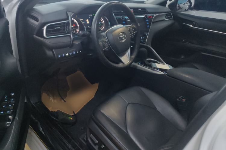 Used Toyota Camry 2019 Revised Version Dual-Engine 2.5 HG Luxury Edition
