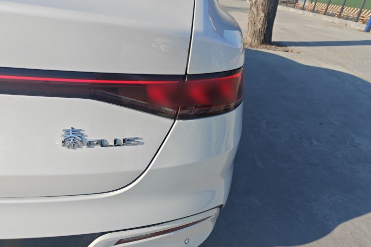 Used BYD Qin PLUS 2021 EV 600KM Flagship Model
