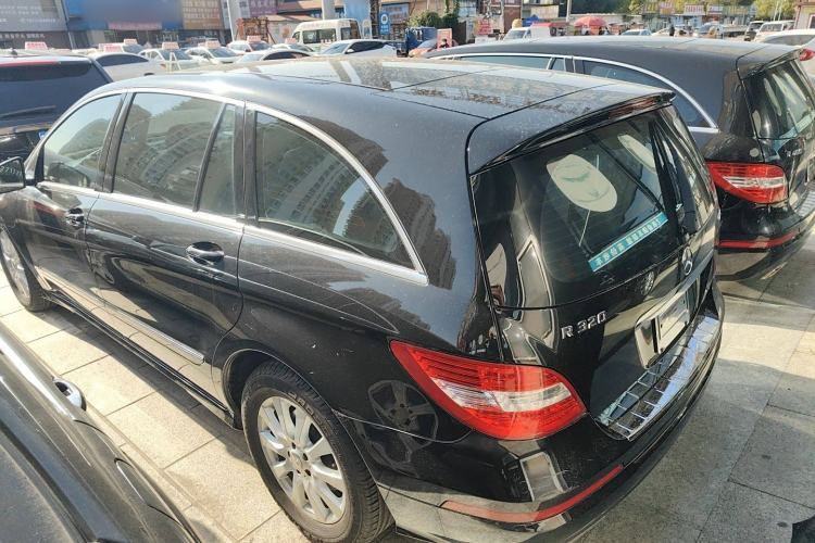 Used Mercedes-Benz R-Class 2014 R 320 4MATIC Business Model