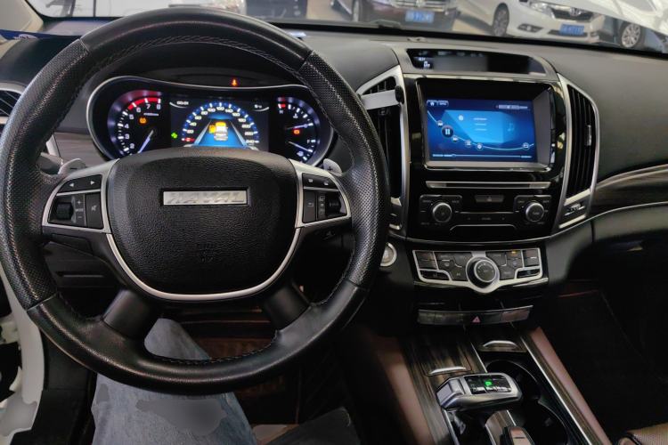 Used Haval H9 2017 2.0T Gasoline 4x4 Premium 5-Seater
