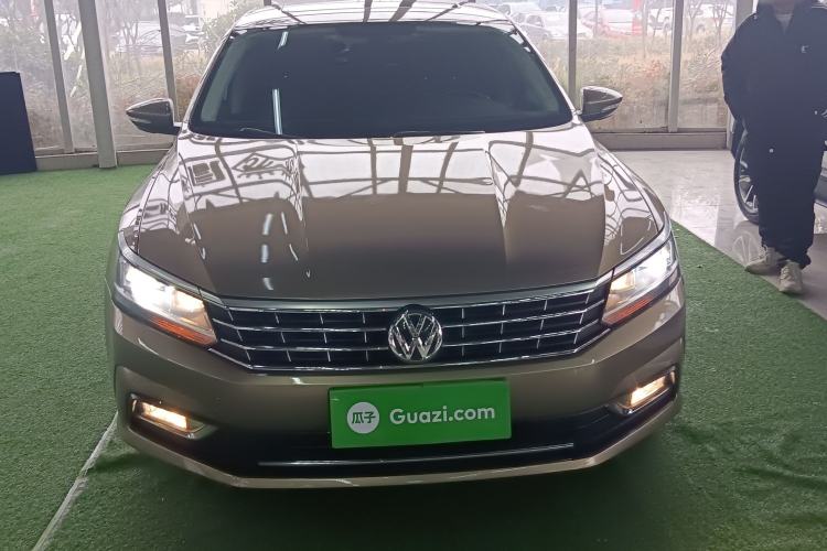 Used Volkswagen Passat 2016 330TSI DSG Luxury Edition
