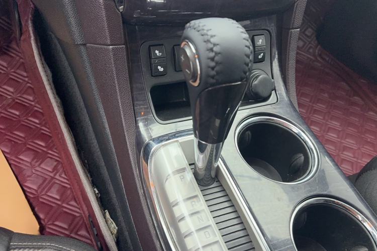 Used Buick Enclave 2014 3.6L Two-Wheel Drive Elite Comfort Version
