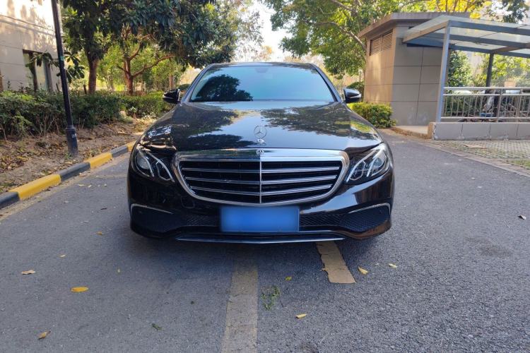 Used Mercedes-Benz E-Class 2018 Facelift E 200 L
