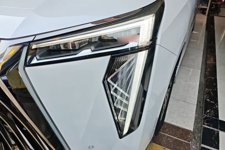 Used GAC Trumpchi M8 2023 Zongshi Series Dual-Motor Supreme Edition
