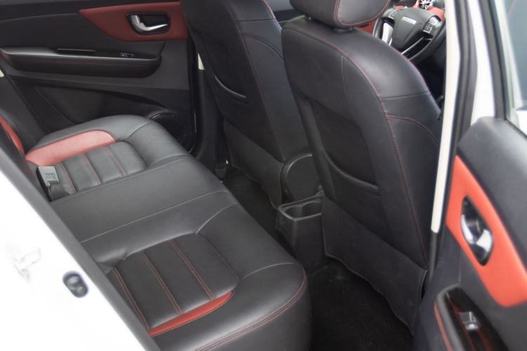 Used Haval H1 2016 Blue Label 1.5L AMT Luxury Model
