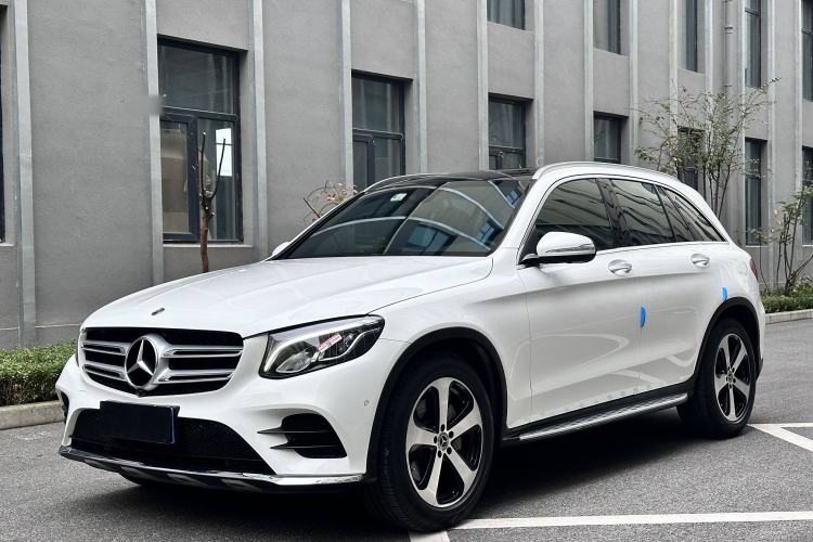 Used Mercedes-Benz GLC 2018 GLC 260 4MATIC Luxury Model
