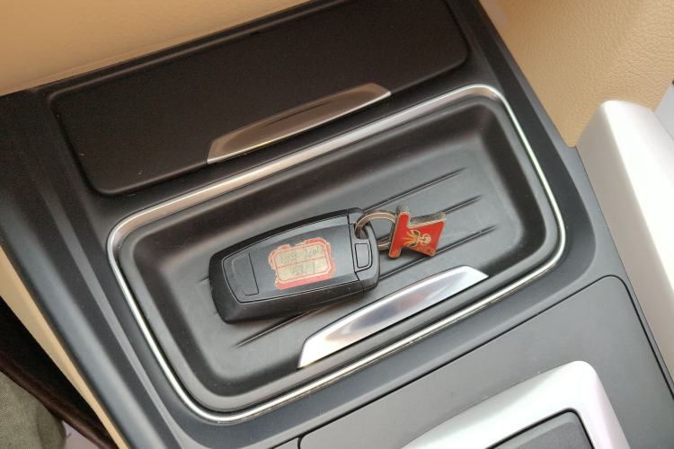 Used BMW 3 Series 2014 320Li Fashion Model
