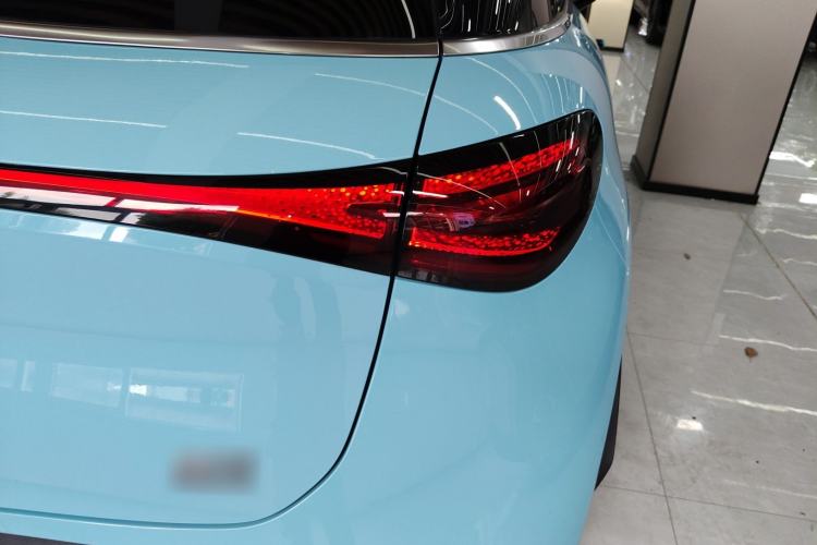 Used  #1 2022 Premium Edition
