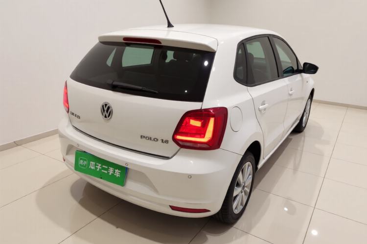 Used Volkswagen Polo 2014 1.6L Automatic Luxury Edition
