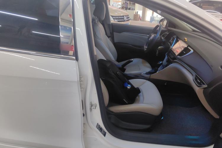 Used Buick GT 2017 18T Dual-Clutch Elite Model