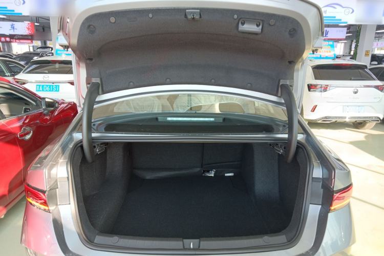 Used BYD Qin PLUS 2025 DM-i Smart Drive 55KM Leading Model