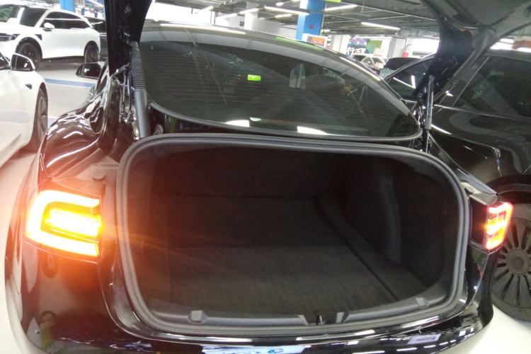 Used Tesla Model 3 2022 Rear-Wheel-Drive Version