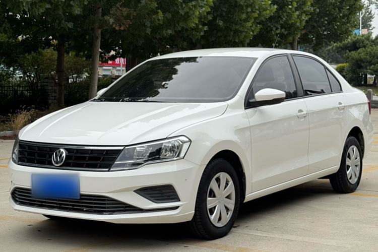 Used Volkswagen Jetta 2017 1.4L Manual Fashion Edition
