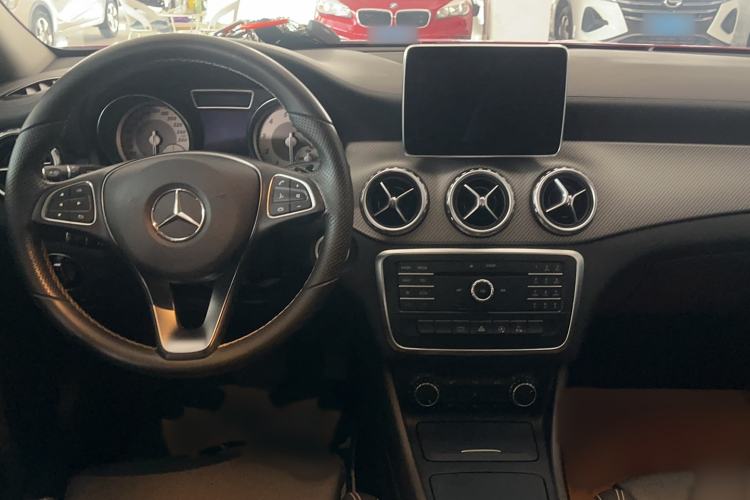 Used Mercedes-Benz GLA 2016 GLA 200 Fashion Model
