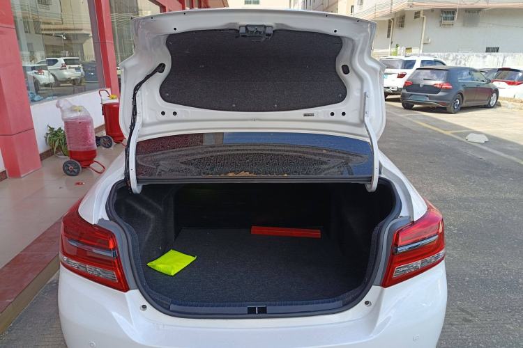 Used Toyota YARiS L 2021 1.5L CVT Leading Edition