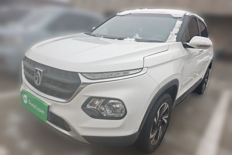 Used Baojun 510 2017 1.5L manual Comfort trim