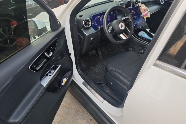 Used Mercedes-Benz GLC 2024 GLC 260 L 4MATIC Luxury Model 5 Seats