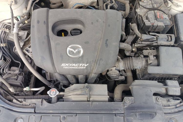 Used Mazda Mazda 3 Axela 2016 Sedan 1.5L Automatic Luxury Model
