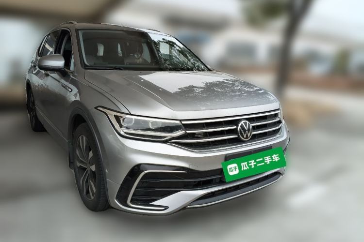 Used Volkswagen Tiguan L 2022 380TSI Automatic All-Wheel Drive R-Line Enhanced Comfort 7-Seater
