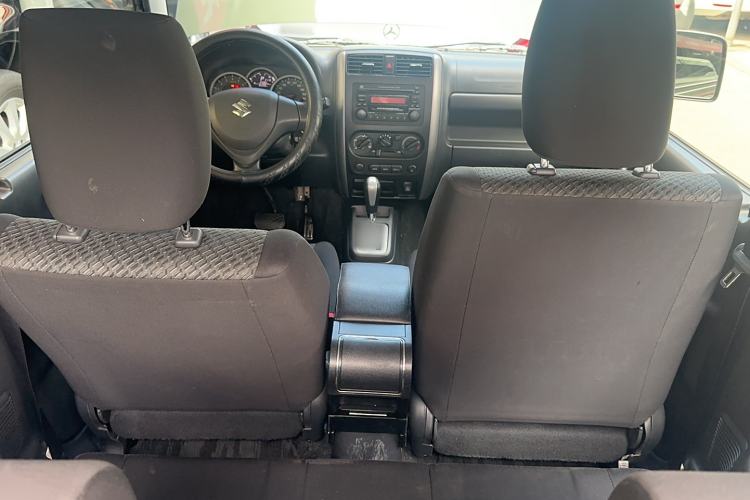 Used Suzuki Jimny 2015 1.3 AT JLX
