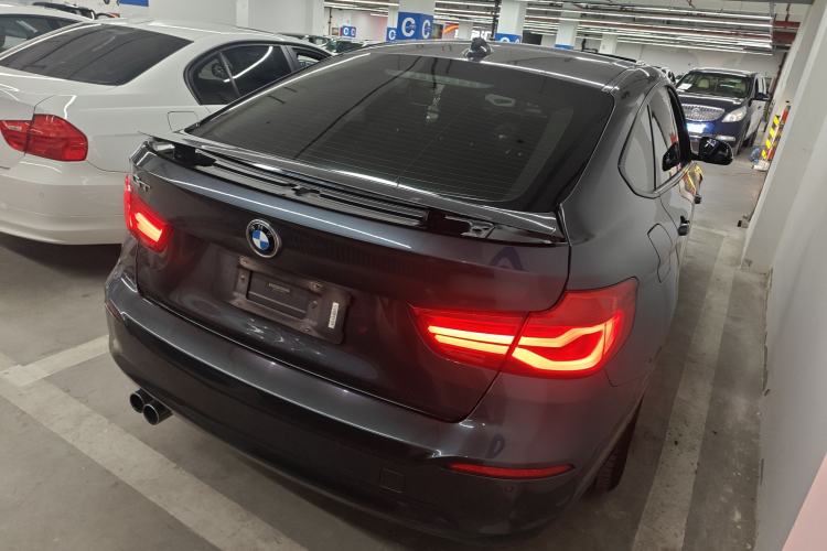 Used BMW 3 Series GT 2018 320i Sport Edition
