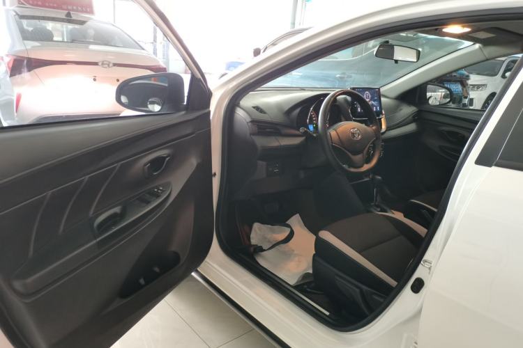 Used Toyota YARiS L 2020 X-Trail X 1.5L CVT Leading Edition
