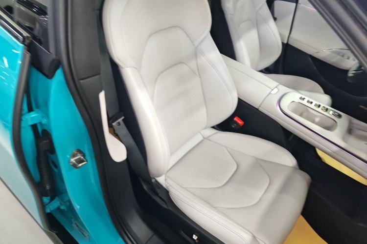 Used Xiaomi Auto SU7 2024 Four-Wheel Drive Ultra-Long Range Advanced Intelligent Driving Max Edition