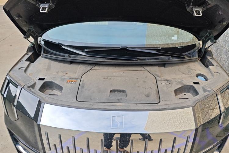 Used Zeekr 009 2022 WE Edition
