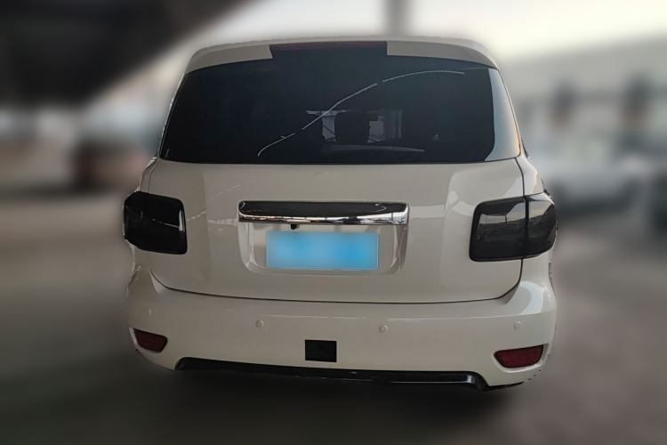 Used Nissan Patrol 2018 4.0L LinkedIn Edition
