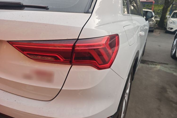 Used Audi Q3 2022 35 TFSI Fashionable and Elegant Model
