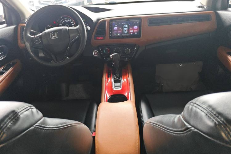 Used Honda Vezel 2016 1.8L CVT Front-Wheel Drive Pioneer Edition
