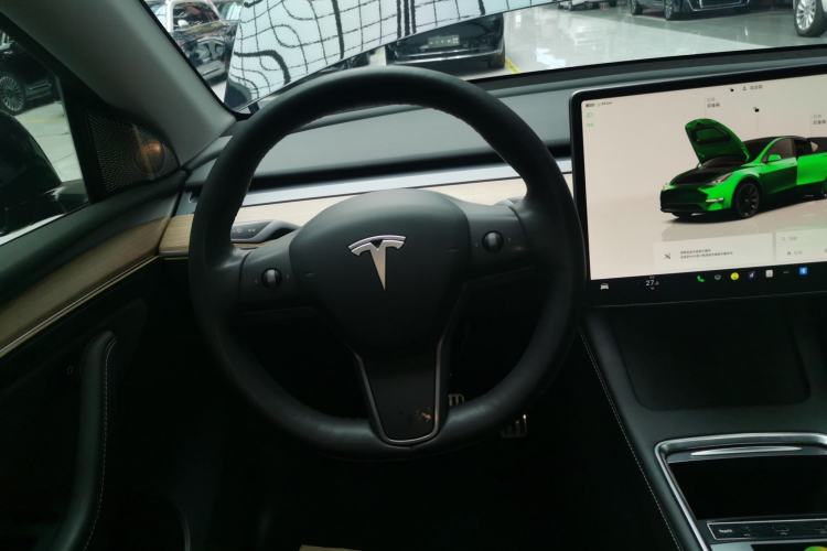 Used Tesla Model Y 2022 Rear-Wheel-Drive Version