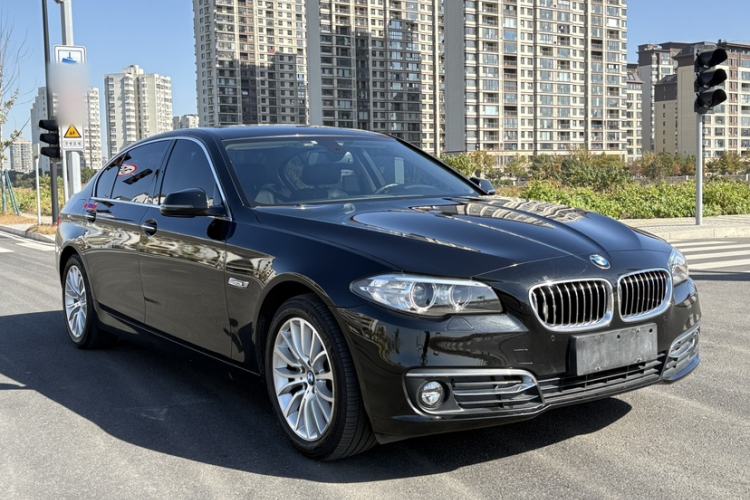Used BMW 5 Series 2014 525Li Luxury Design Package
