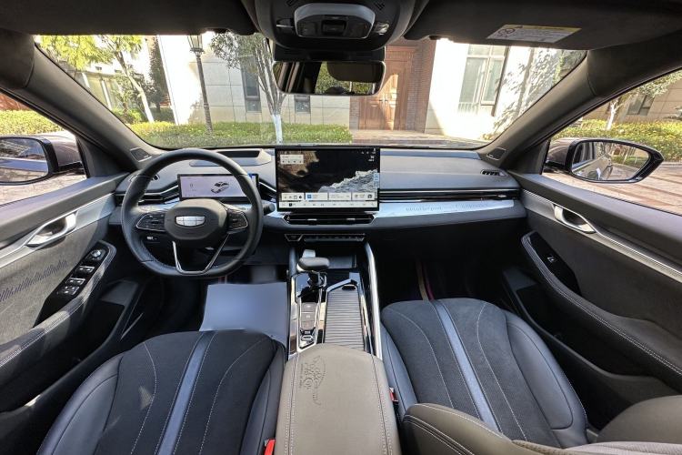 Used Geely Auto Preface 2025 Dongfang Yao 2.0TD Lanxing Edition
