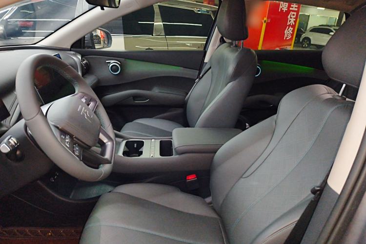 Used BYD Yuan PLUS 2025 Intelligent Driving Version 430 KM – Leading Edition