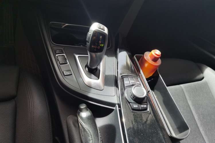 Used BMW 3 Series 2018 320Li Fashion Model
