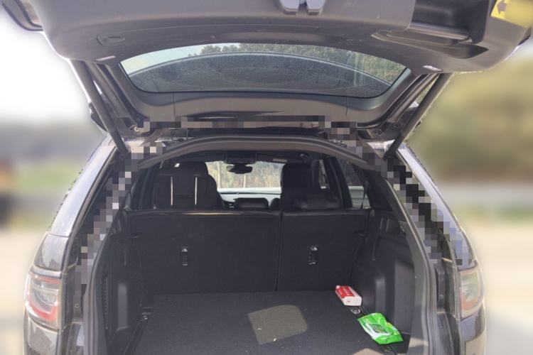 Used Land Rover Discovery Sport New Energy 2022 Facelifted P300e Plug-in Hybrid Electric Version
