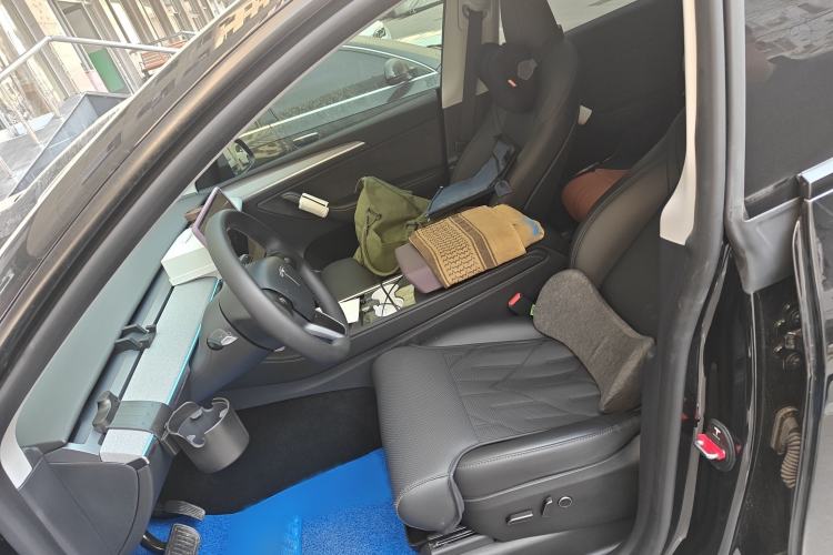 Used Tesla Model Y 2024 Rear-Wheel-Drive Version
