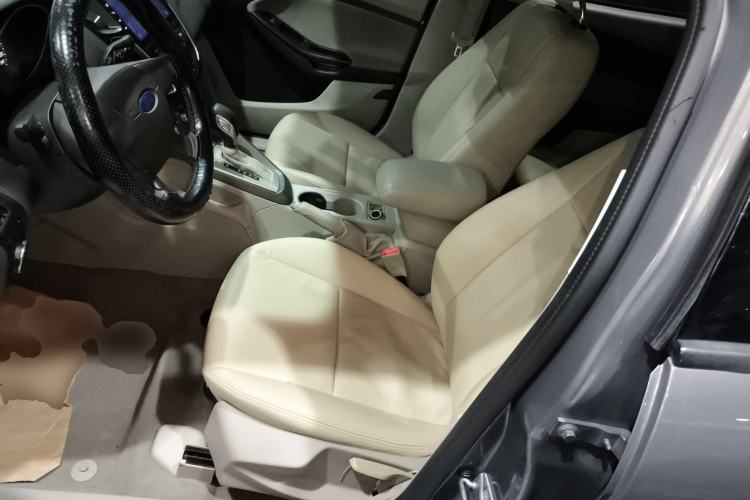 Used Ford Focus 2012 Sedan 1.6L Automatic Comfort Model