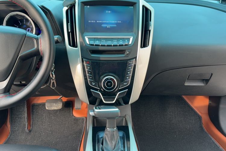 Used Luxgen U6 SUV 2016 1.8T Style Value Model
