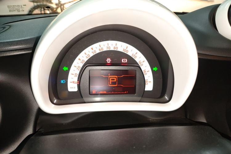 Used  forfour 2016 1.0L 52 kW Dynamic Edition
