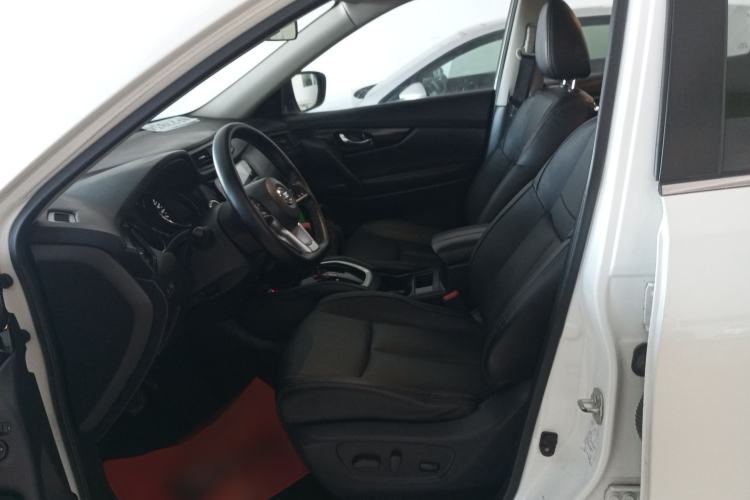 Used Nissan X-Trail 2019 2.0L CVT Smart Connect Comfort Edition 2WD
