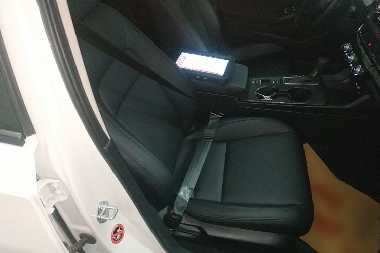 Used Honda Civic 2022 240TURBO CVT Dynamic Edition
