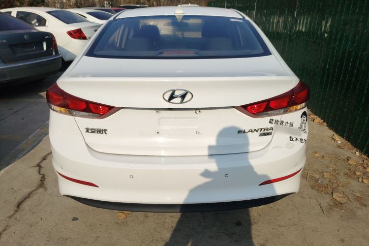 Used Hyundai Elantra 2016 1.6L Automatic ZhiXuan – Elite Version